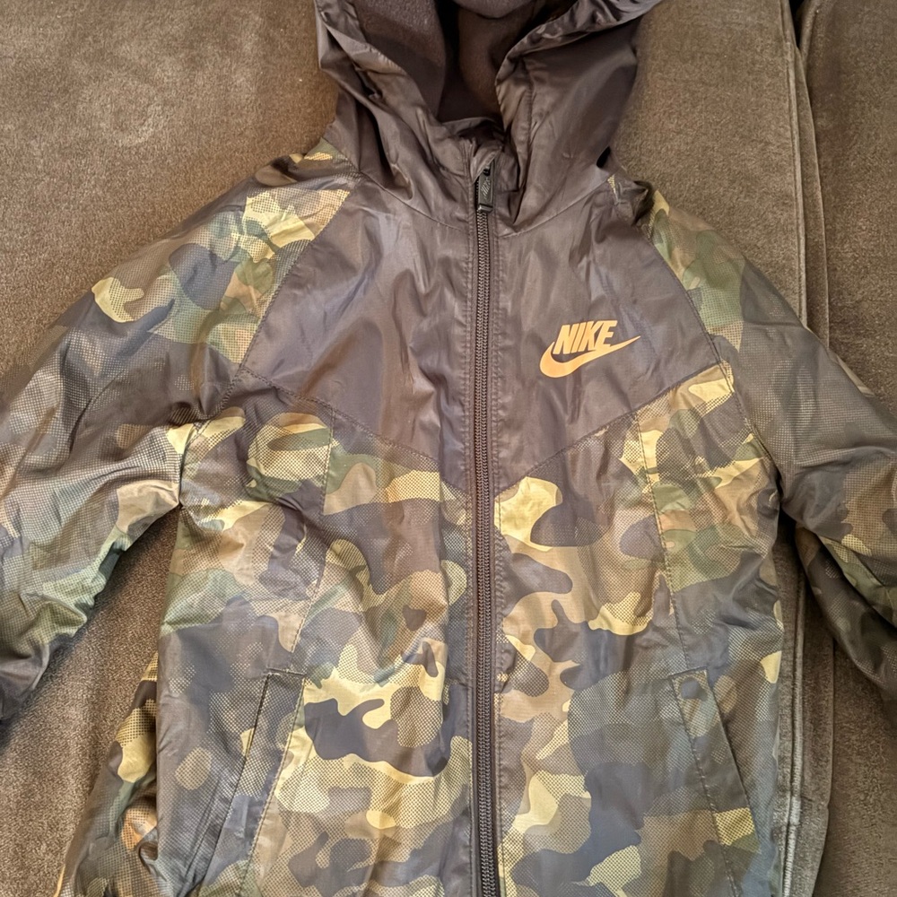 Nike Kids Camouflage Raincoat - Green and Gold